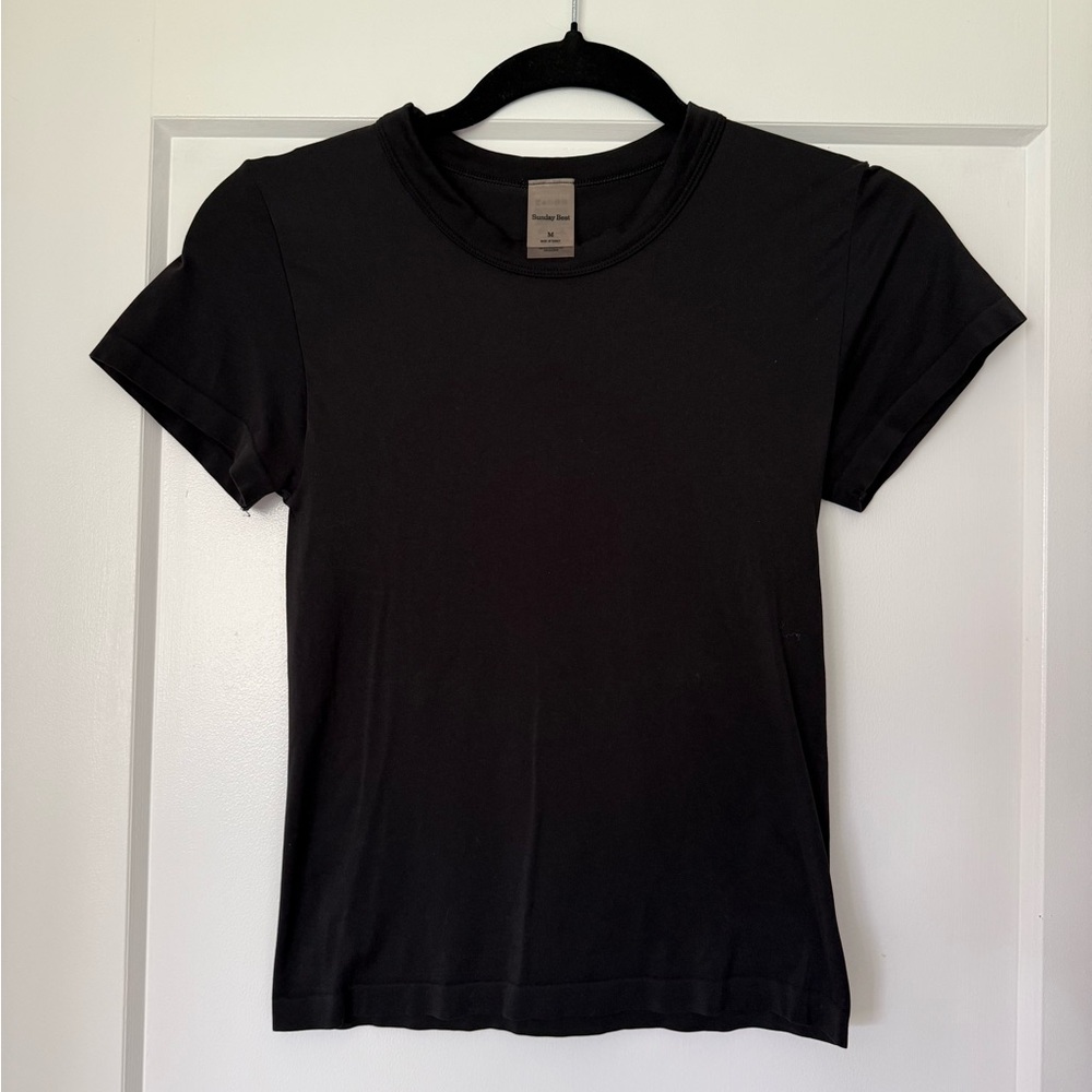 Sunday Best
Willow SinchSeamlesm T-Shirt